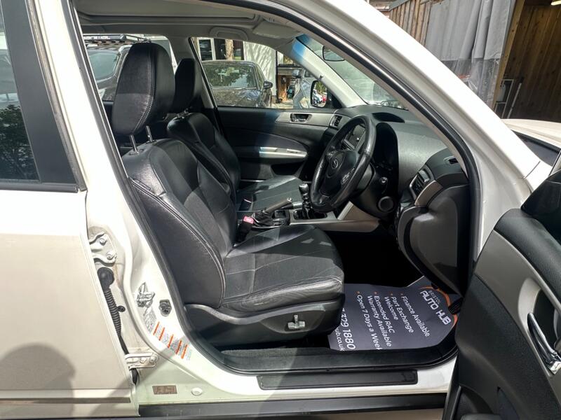 SUBARU FORESTER