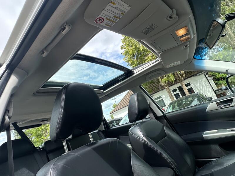 SUBARU FORESTER