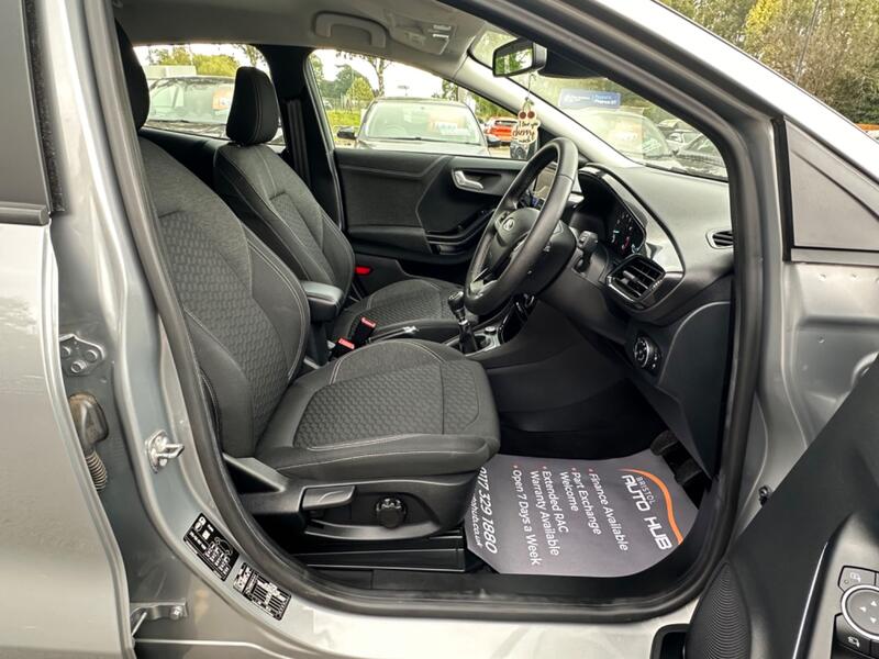 FORD PUMA