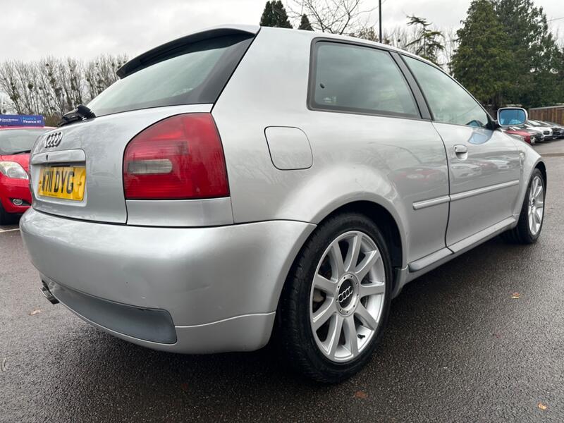 AUDI S3