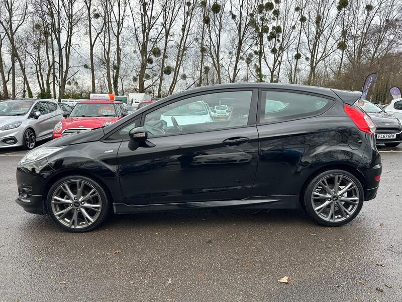 FORD FIESTA