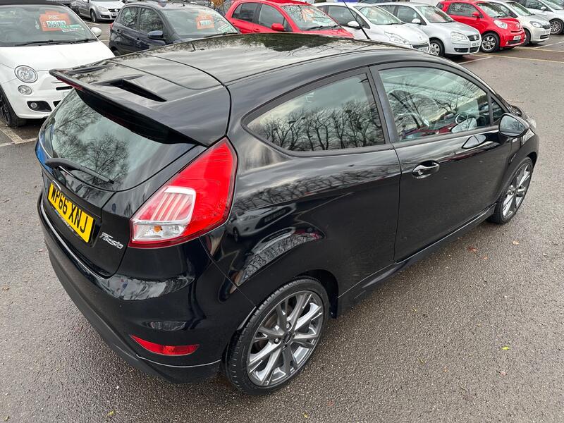 FORD FIESTA