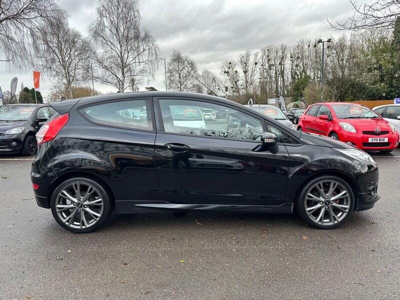 FORD FIESTA