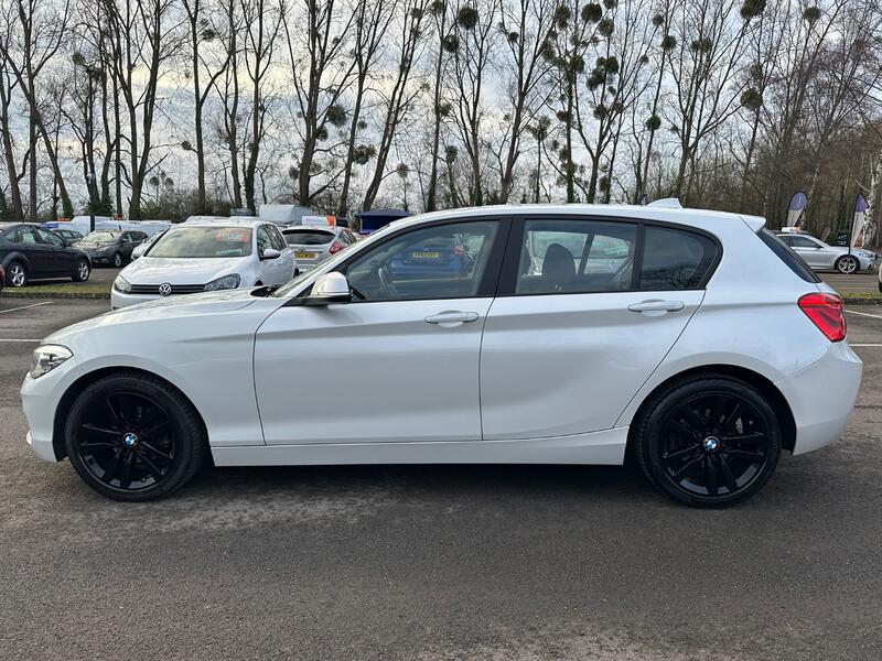 BMW 1 SERIES