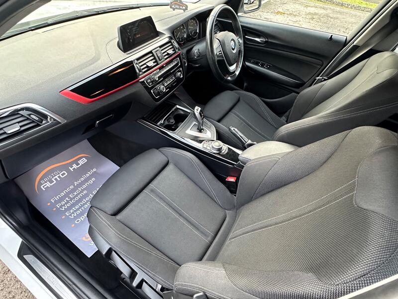 BMW 1 SERIES