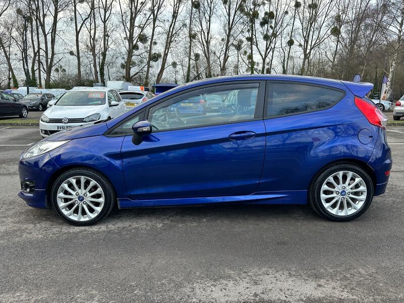 FORD FIESTA