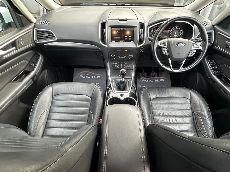 FORD GALAXY