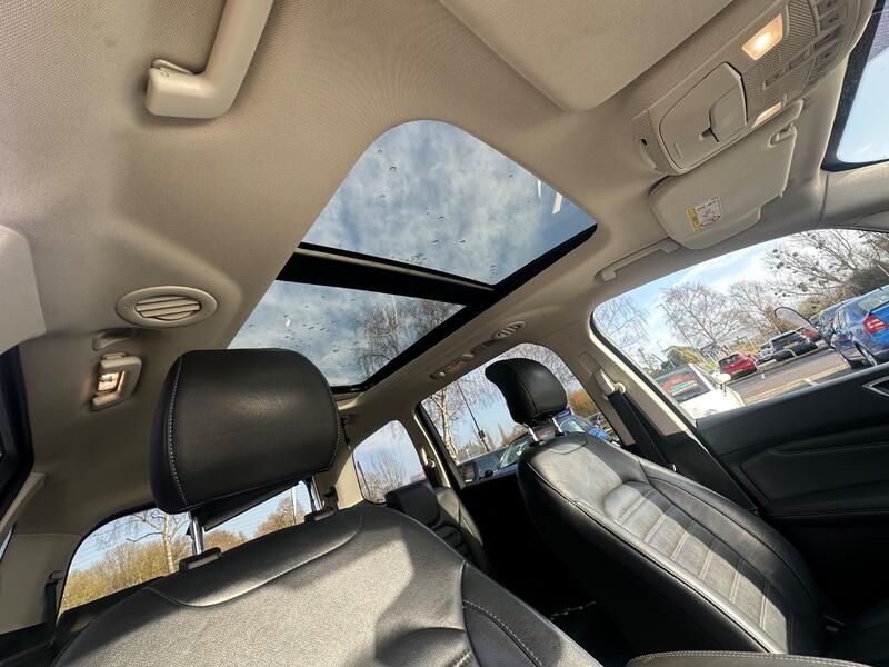 FORD GALAXY