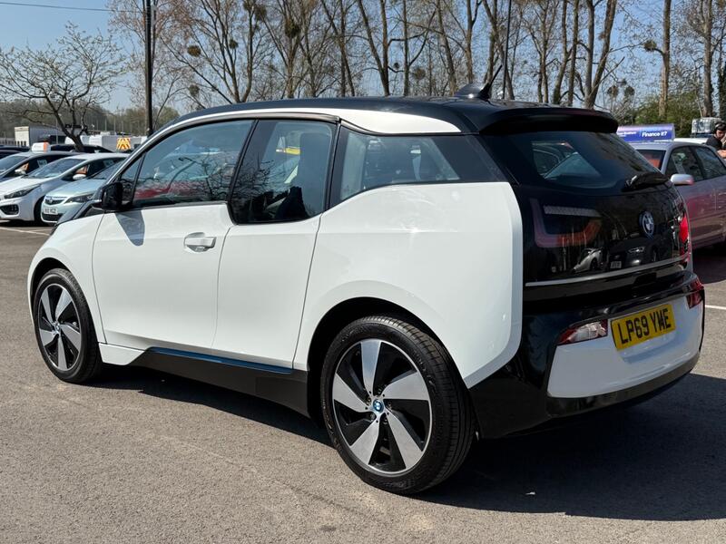 BMW I3