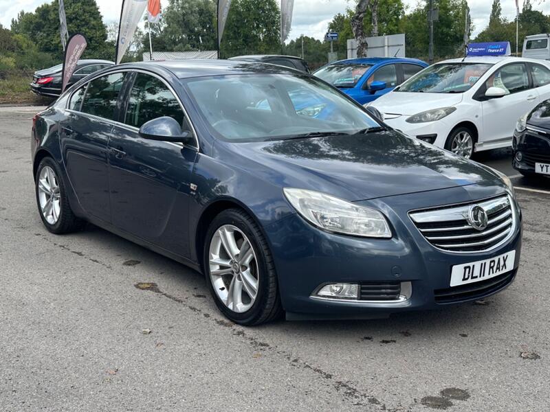 VAUXHALL INSIGNIA