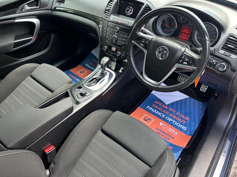 VAUXHALL INSIGNIA