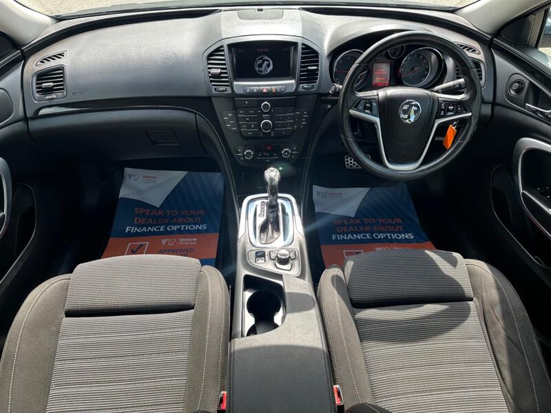 VAUXHALL INSIGNIA