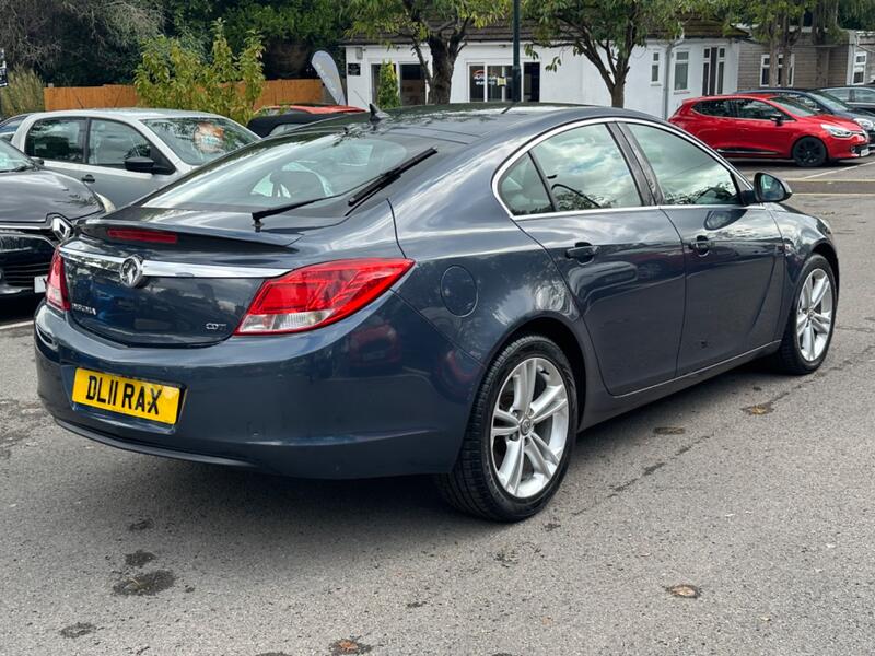 VAUXHALL INSIGNIA
