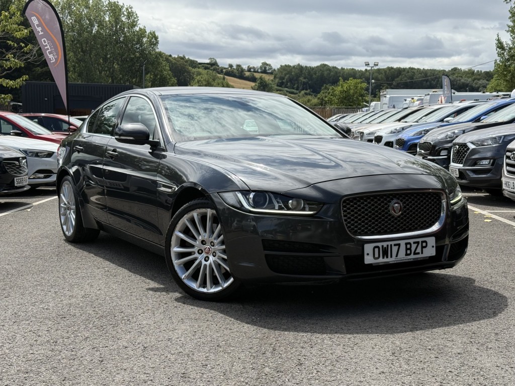 2017 Jaguar XE